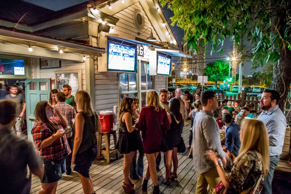 2015 10 09 20 Rainey Street Bar 96