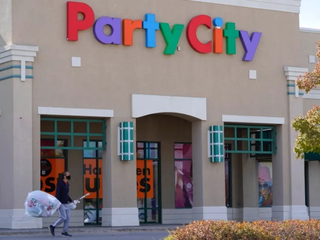 Party City Close All Stores Including Over 75 Ca Report