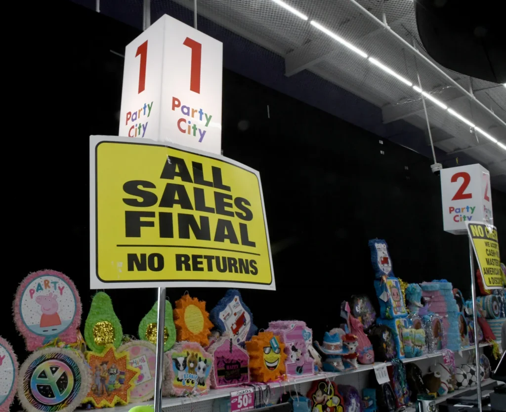 Party City Closing Stores Dec2024