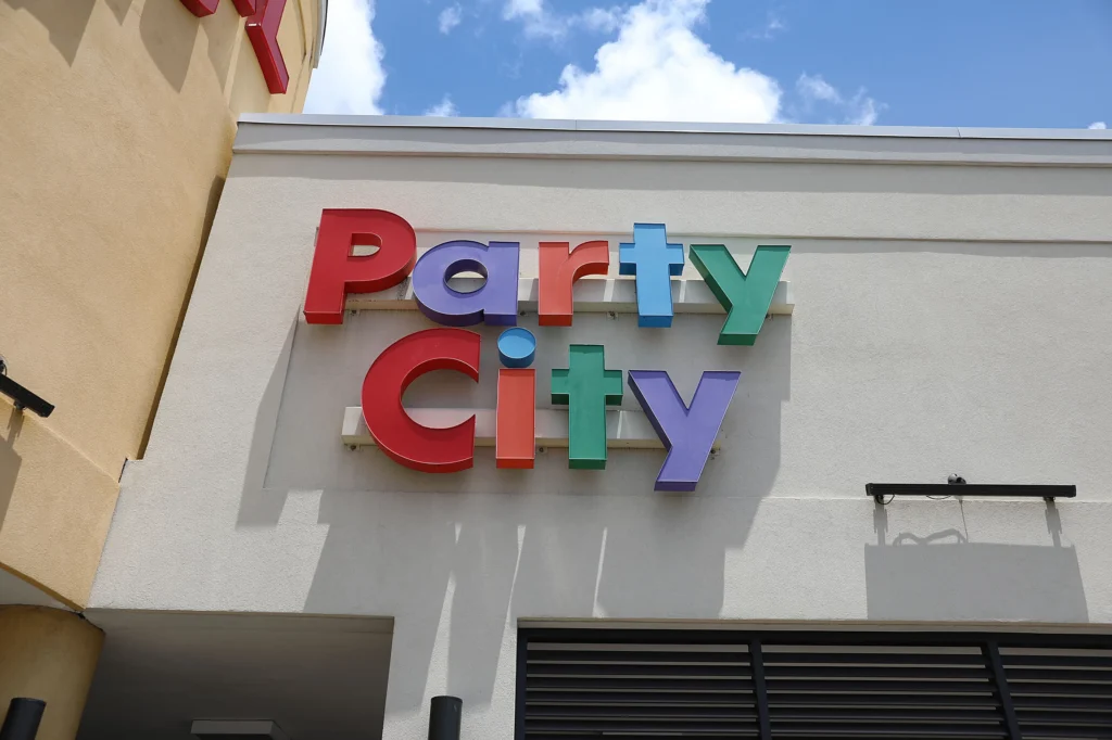 Party City Staples Opening Maine